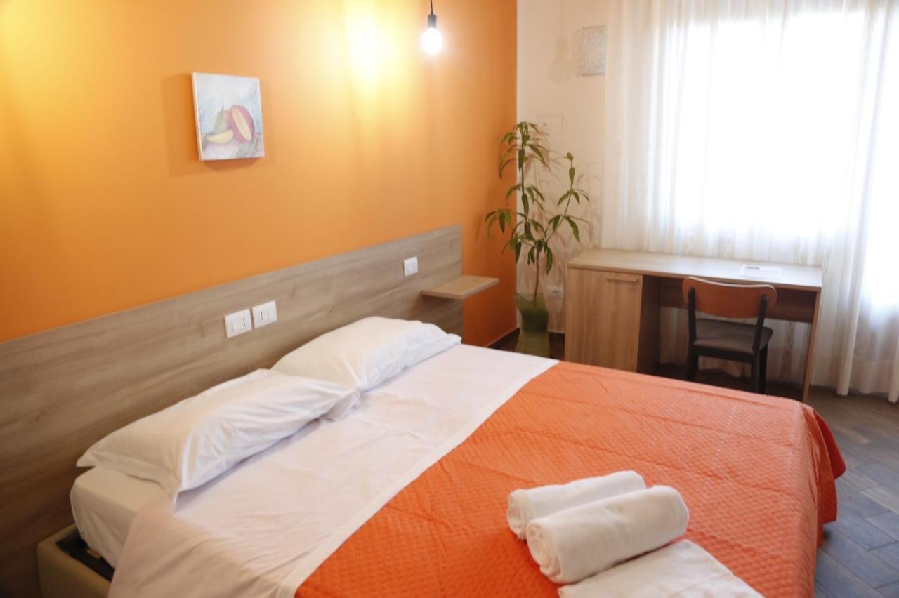 All'Anoneto B&B Катона Экстерьер фото